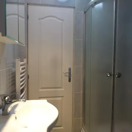 Sirius Apartment *